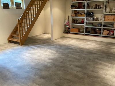 Beton vinyl in kelder